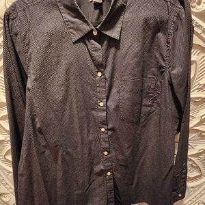 Old Navy Women's Black Button-Down Shirt